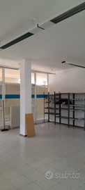 Locale uso ufficio/negozio