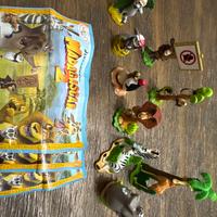 Sorpresine  Kinder Madagascar 2 completa