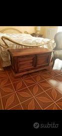 Cassapanca in legno