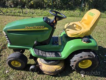 trattorino tagliaerba john deere Lt170 