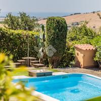 PORZIONE DI BIFAMILIARE A CERVETERI