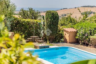 PORZIONE DI BIFAMILIARE A CERVETERI