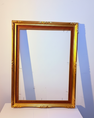 Cornice dorata vintage decorativa stile classico