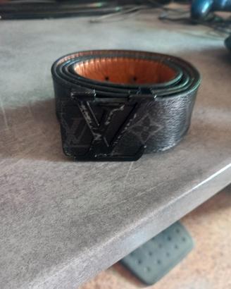 Louis Vuitton cintura LV nera 