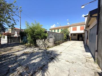 CASA INDIPENDENTE A SAN MARTINO DI LUPARI