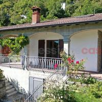 Villa singola Piazza al Serchio [UG462DVVRG]