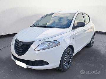 Lancia Ypsilon 1.2 69cv S Momodesign