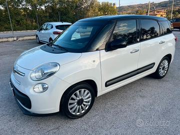 Fiat 500L Living 1.6 Multijet 120 CV tetto nero