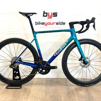 Wilier 0 SLR | Ultegra Di2 | Ruota carbon SWR50