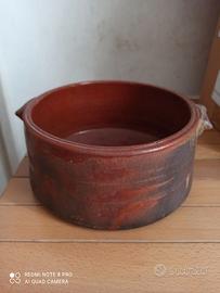 Tegame in terracotta rossa