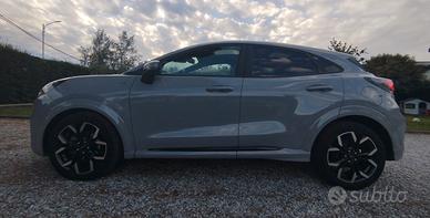 Ford Puma St-Line X 1000 Hybrid 12 (Novembre 2022)