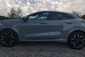Ford Puma St-Line X 1000 Hybrid 12 (Novembre 2022)