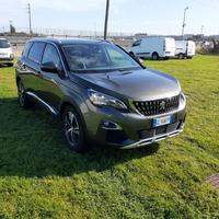 PEUGEOT 5008 7 POSTI