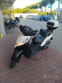 scuter 300  targa polacca 