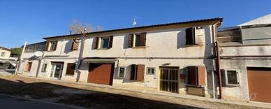 Immobile in asta di 136 m² con 3 locali a Ferrara
