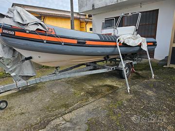 gommone motore carrello