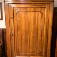 ARREDI IN LEGNO MASSELLO DI PREGIO – lotto UNICO!!