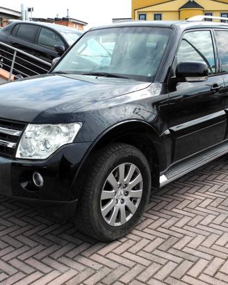 Mitsubishi Pajero 3.2 DI-D 16V 5p. Intense