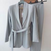 Stock abbigliamento donna
