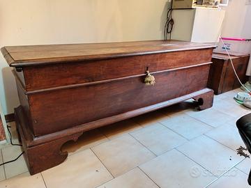 Cassapanca tipo rustico romagnolo primo Novecento