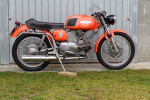 Aermacchi 350 TV