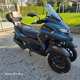 Yamaha tricity 300