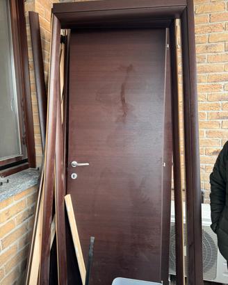 PORTE BATTENTE