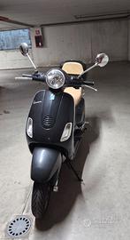 Vespa LX 150
