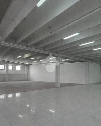 NEGOZIO A CASTELFRANCO VENETO