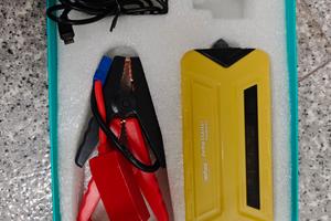 Avviatore di emergenza per battere del auto