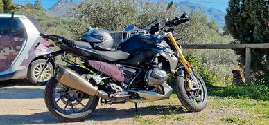 BMWR1250R