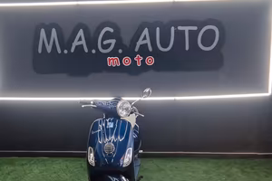 Piaggio Vespa 50 LX