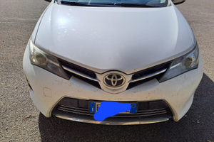 Toyota Auris 2.0
