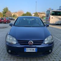 Volkswagen golf 5 1.9 TDI SOLO PER EXPORT
