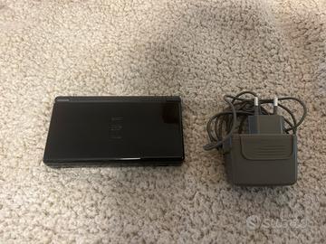 Nintendo ds lite nera con caricatore originale