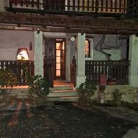 Casa d'epoca con terreno