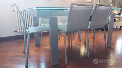 Tavolo e sedie Calligaris