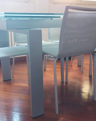 Tavolo e sedie Calligaris