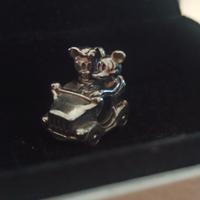 charm pandora disney
