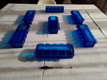 Centrotavola Art Decò in vetro blu