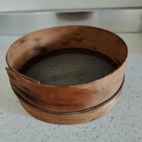 Antico setaccio artigianale legno e rete anni '40