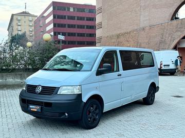 Volkswagen Transporter 2.5 TDI/174CV PC Kombi