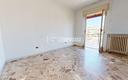 comodo-trivani-in-via-giusti-con-posto-auto-