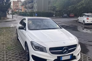 Mercedes-Benz CLA 220 d Automatic