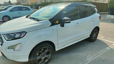 Ford Ecosport ST line