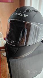 Vari accessori abbigliamento moto