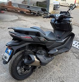 Voge Sfida SR4 400 - 2023