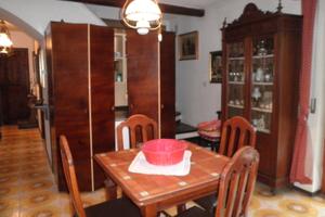 Bilocale con cantina in paese