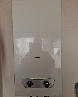 SCALDINO A GAS ARISTON 