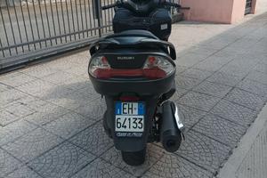 SUZUKI BURGMAN 400